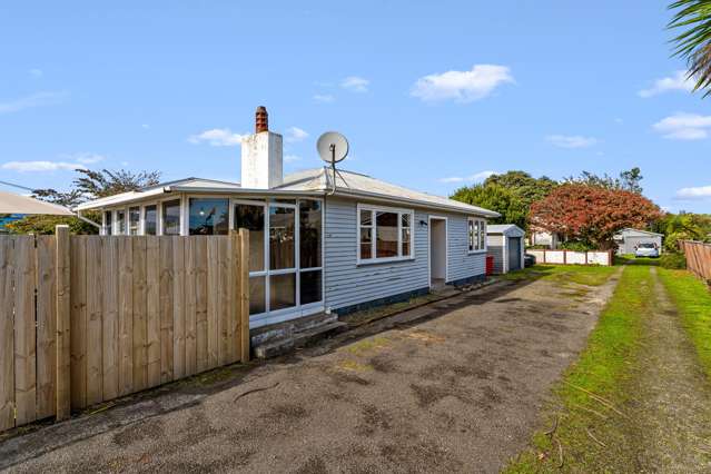 Good bones with room to add value