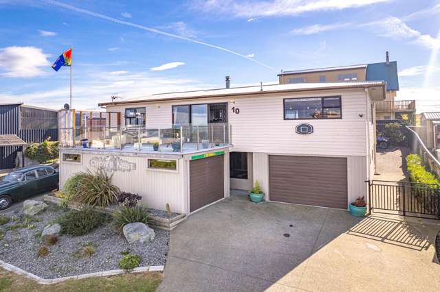 Premium coastal living with panoramic sea views