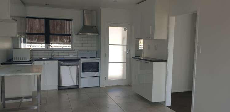 75a Vandeleur Avenue Birkdale_6