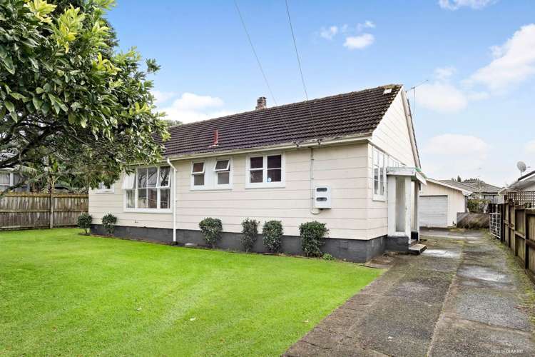 28 Coral Crescent Panmure_10