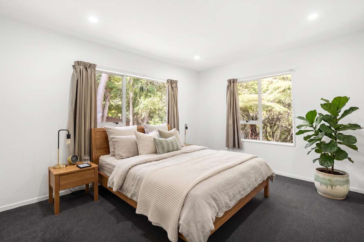 2/8 Thistledew Place_3