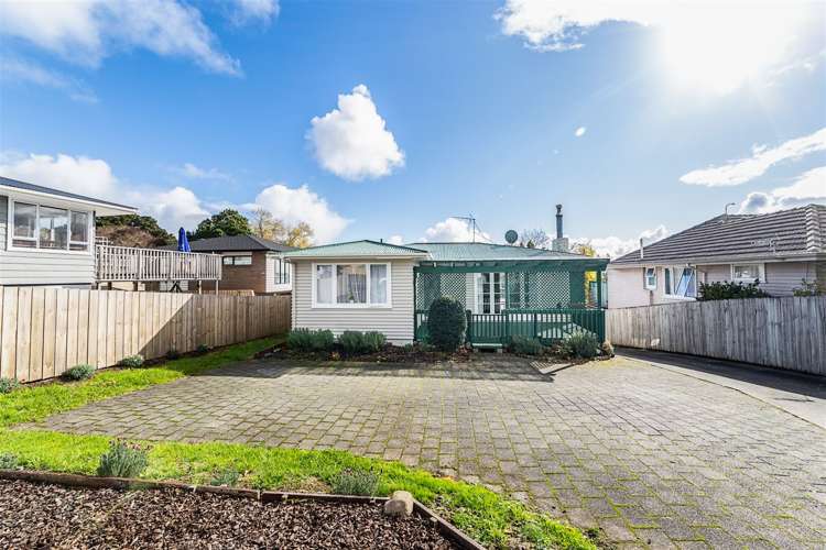 209 Sturges Road Henderson_6