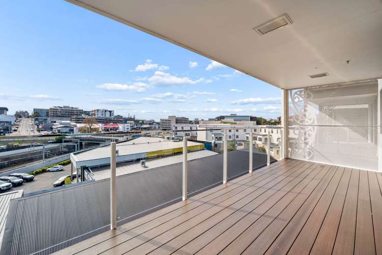 214/27 Enfield Street Mt Eden_1