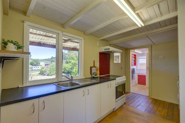 28 Rotten Row Waikuku Beach_6