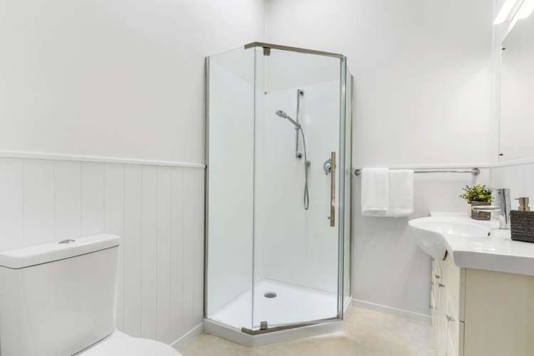 54 Kensington Avenue Mount Eden_12