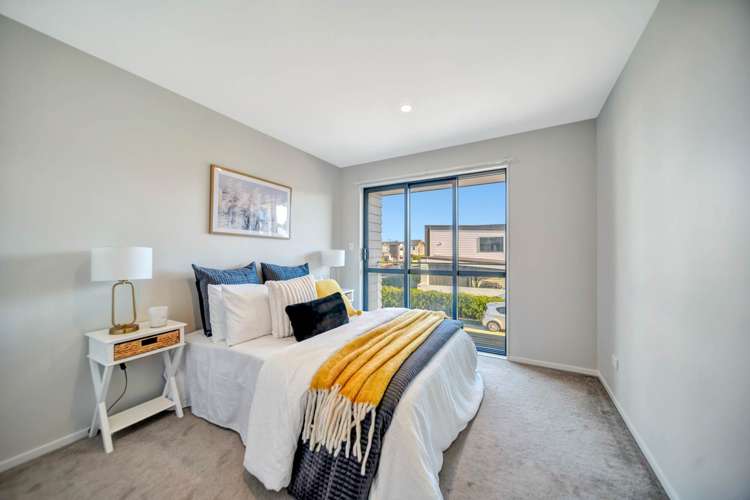 13 Irving Place Hobsonville_11