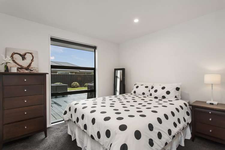 21 Oaks Drive Lincoln_18