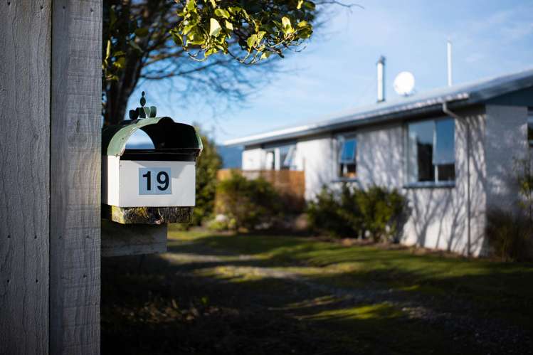 19 Peace Street Tuatapere_33