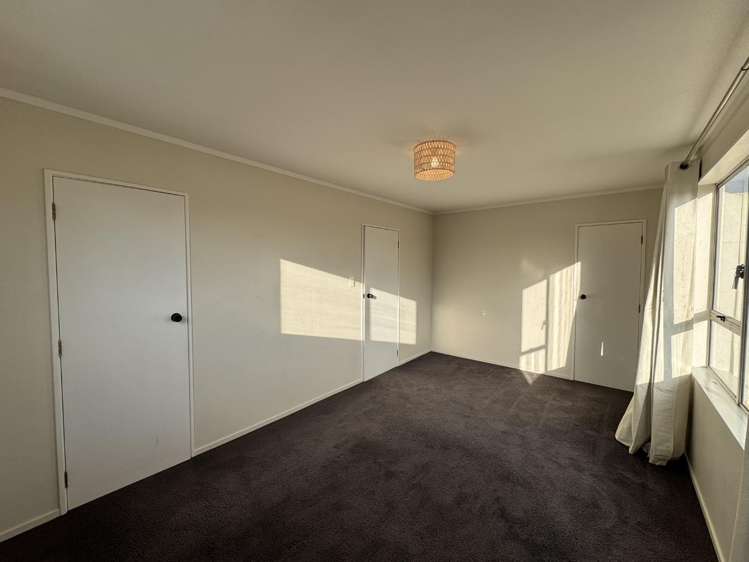 8/55 Pt Chevalier Road 1768_1