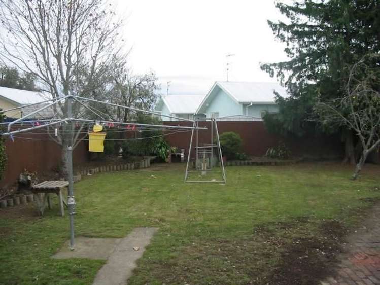 200 Maxwell Road Redwoodtown_5