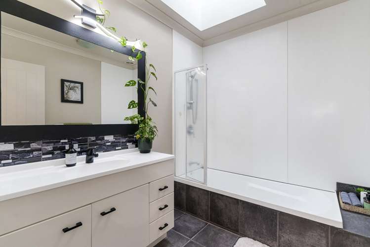 31 Princess Road Bellevue_13