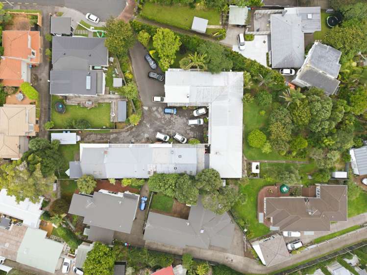 3/9 August Place Greenlane_22