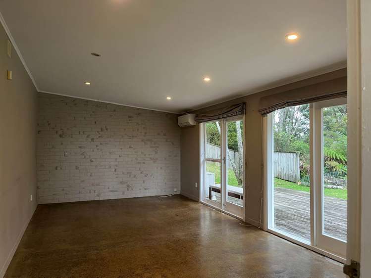 246 Glengarry Road Glen Eden_4
