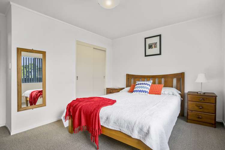 52 Bodi Place Te Atatu South_14