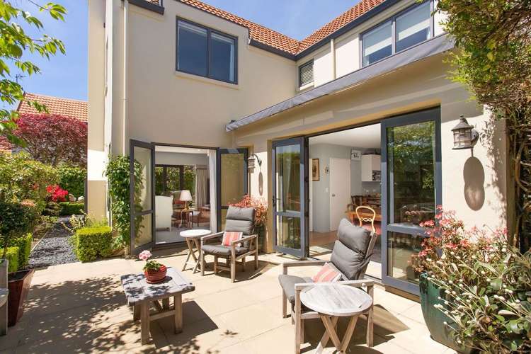 63 Winchester Street Merivale_18