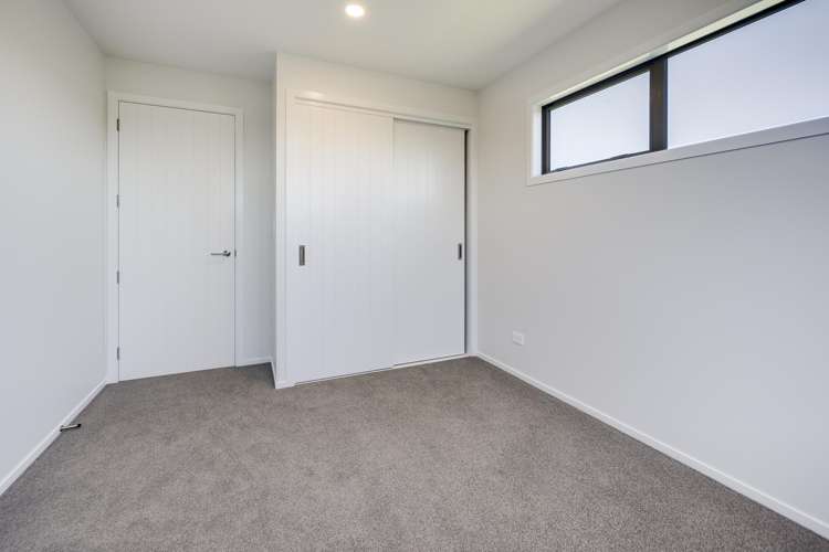 22 Whangaehu Place Te Awa_13