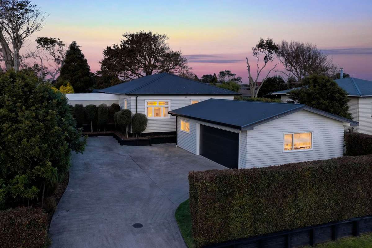 9 Woodhouse Road_0