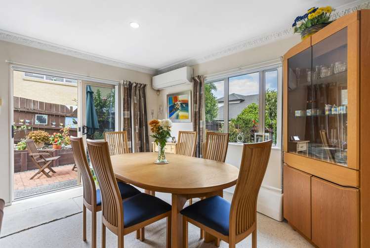 64 Whitford Road Botany Downs_7