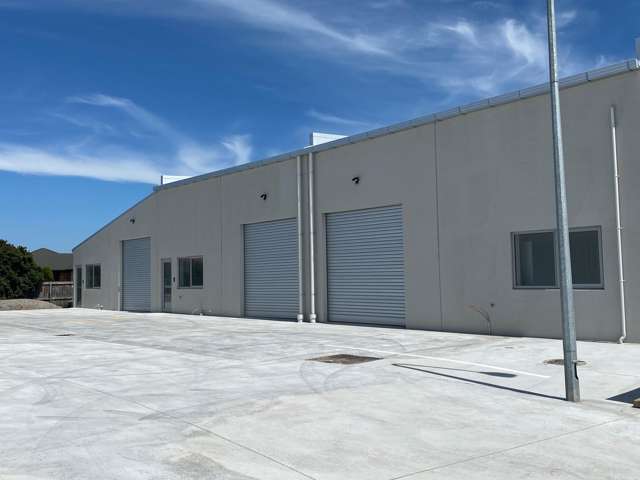 2/6 Lake Bryndwr Lane Burnside_3