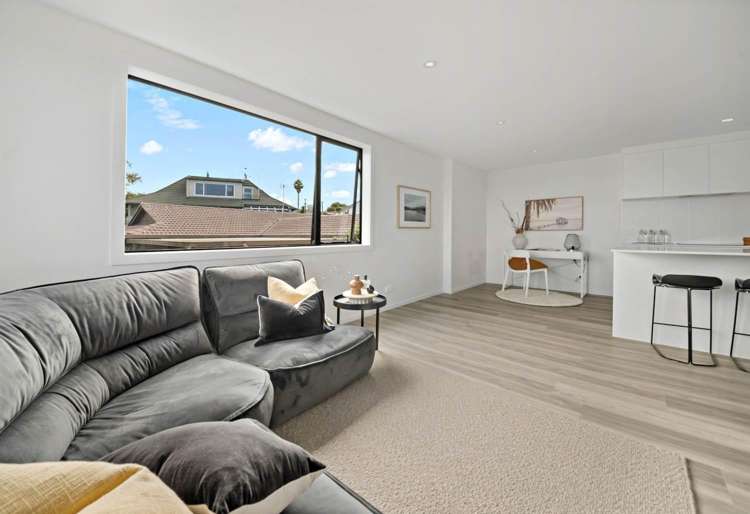 5D Riverview Road 10060_4