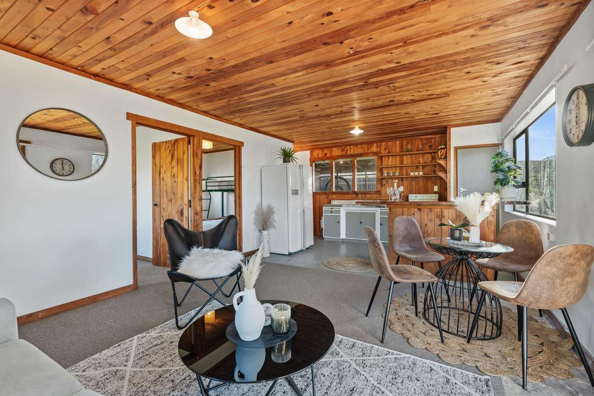 354 Ocean Beach Road_2
