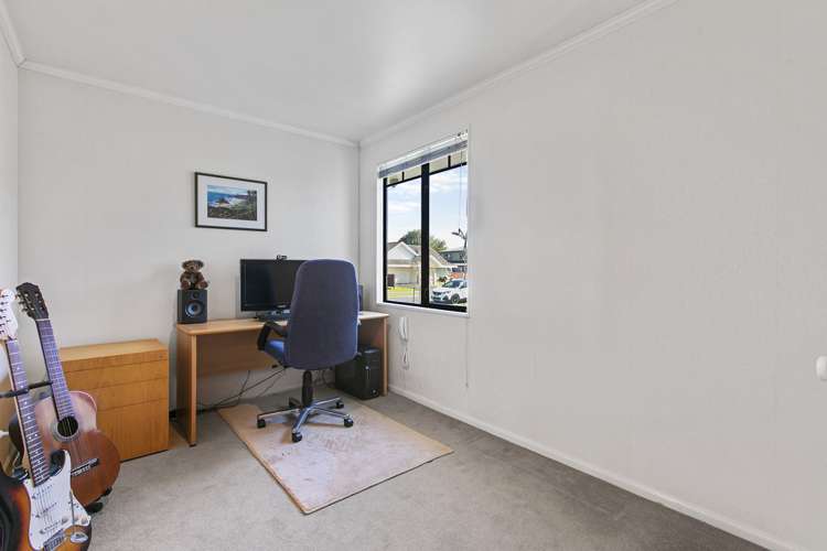 6 Stewart Gibson Place Manurewa_9