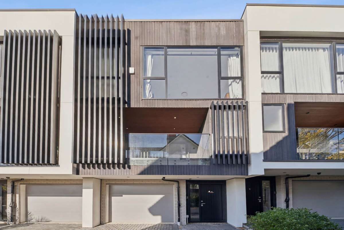 4/12 Tawera Road_0