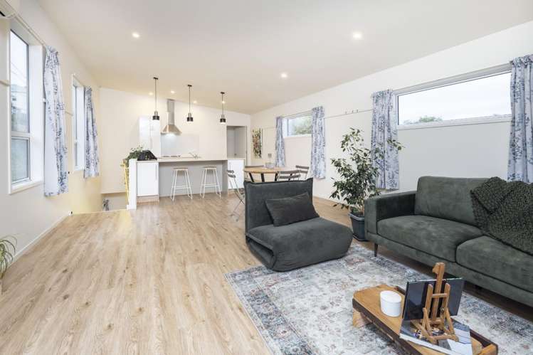 8 Aitken Place 10287_3