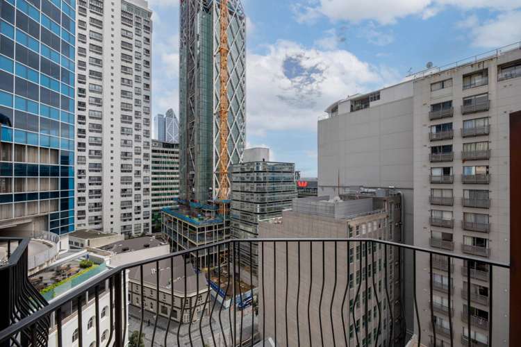 10h/23 Emily Place Auckland Central_18