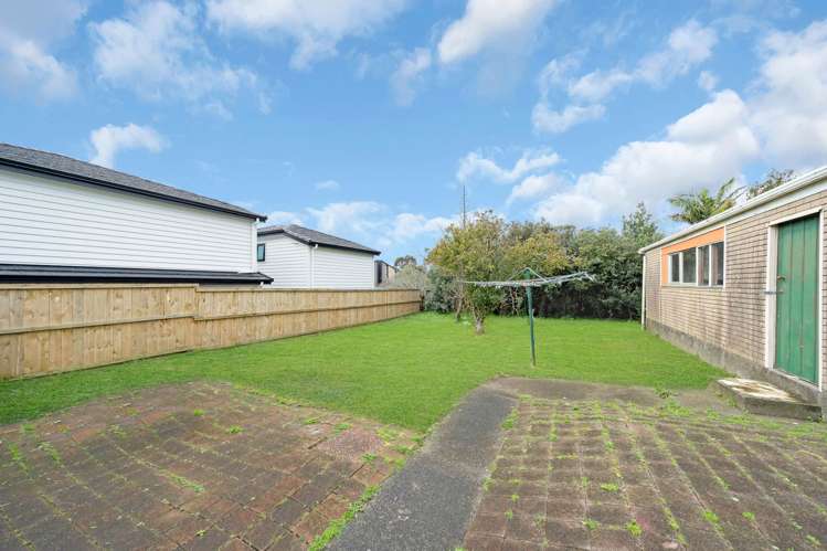 86 Botany Road Botany Downs_21