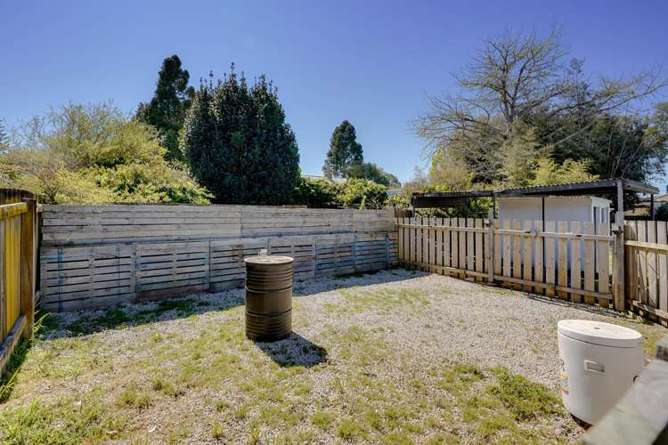 29 Masefield Drive Enderley_18