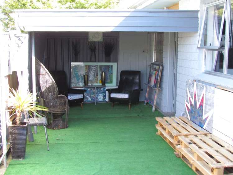 1/14 Snowden Crescent Islington_9