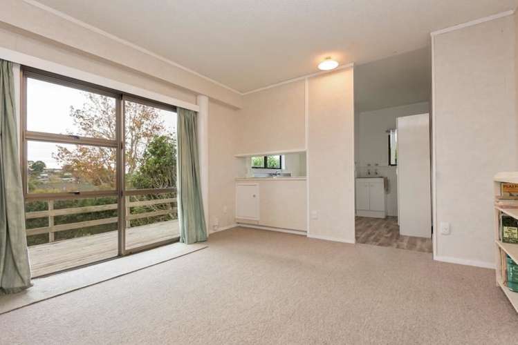 26 Mcmillan Place Mellons Bay_11