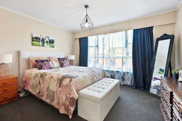 22 Joanna Place Deanwell_8