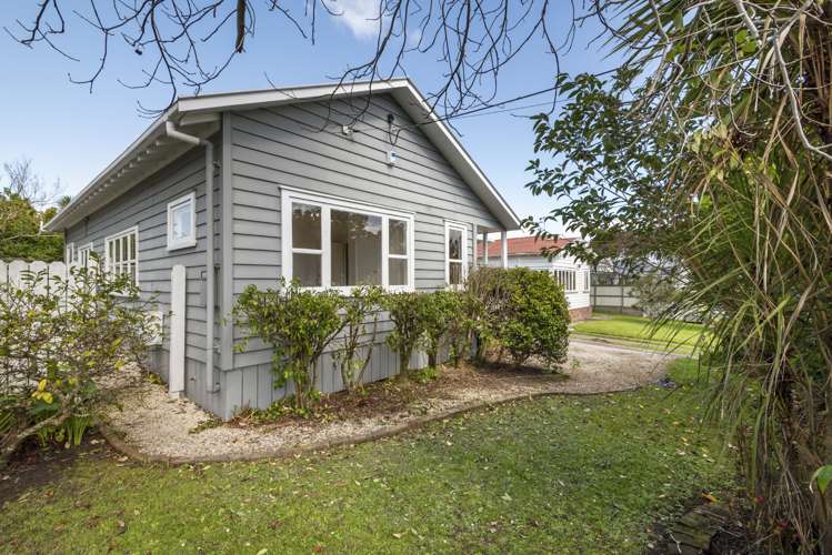 59 Aramoana Avenue Devonport_16