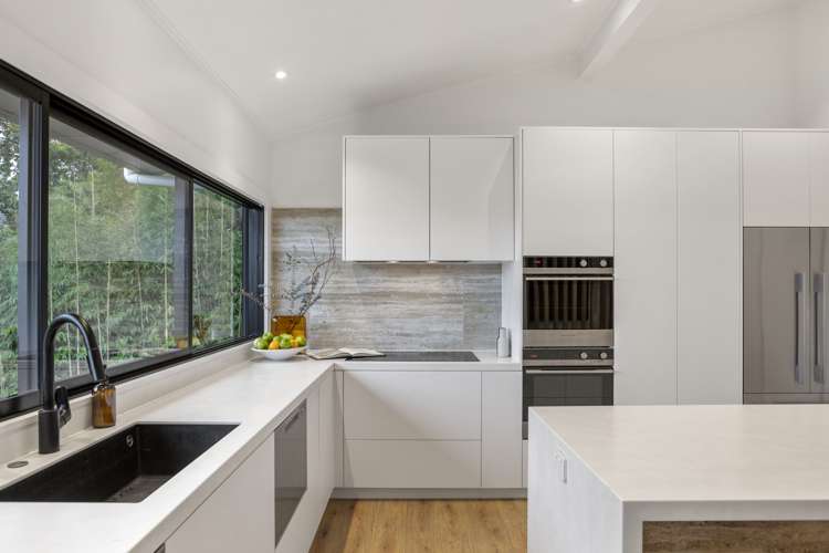 52 Ripon Crescent Meadowbank_11