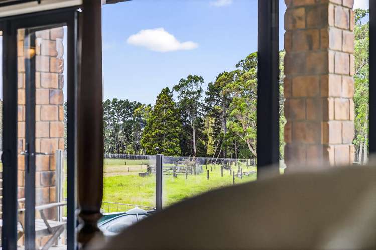 107 Gordon Road Pollok_29