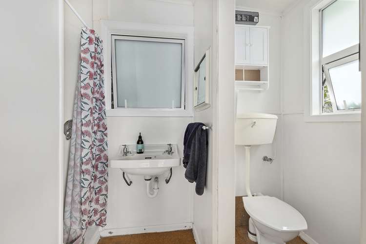 81 Severn Street Island Bay_11