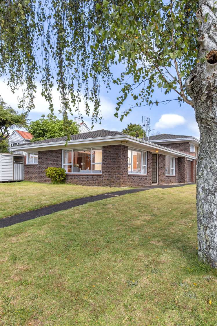 1/5 Ryburn Road Mount Wellington_14