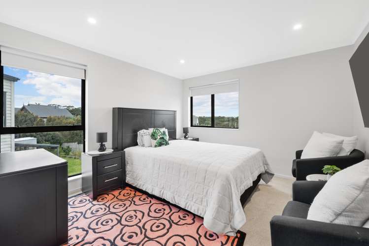 68 Matairangi Avenue Totara Heights_12
