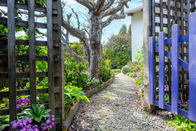 14 The Anchorage Waikawa_21