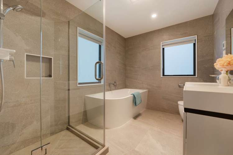 221B Murphys Road Flat Bush_18
