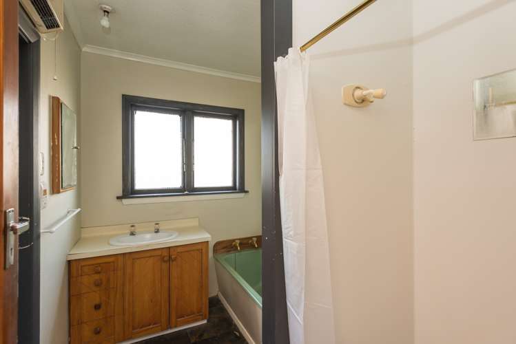 16 English Street Sockburn_12