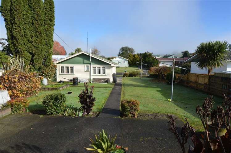 9 House Avenue Taumarunui_2