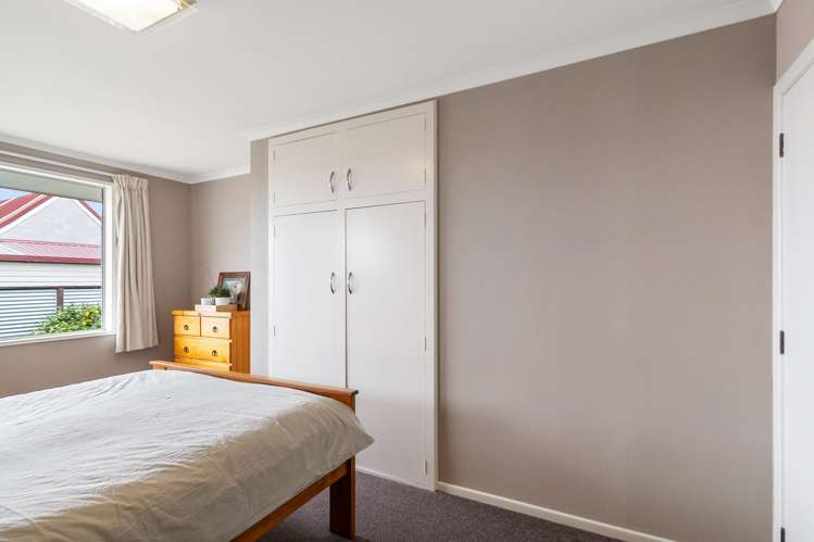 4 Oak Place Gleniti_13