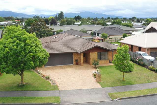 22 Karina Crescent Redwoodtown_4