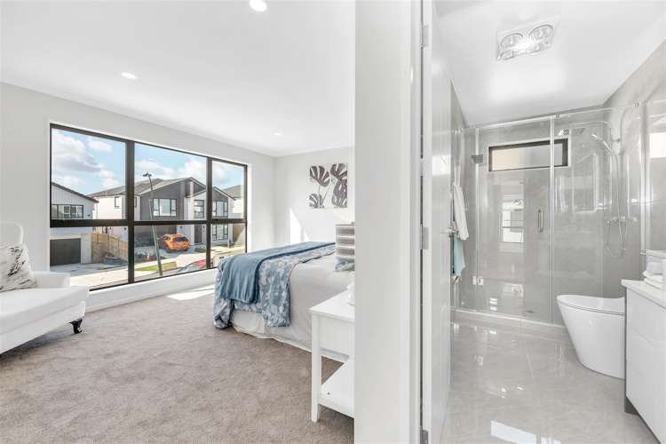 13 Tullymore Drive Flat Bush_20