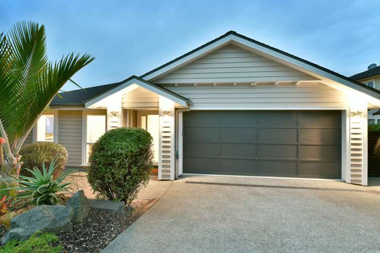 8 Bella Vista Drive Gulf Harbour_52