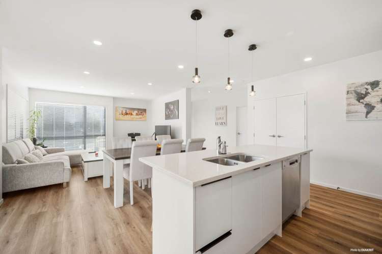 114 Parkview Drive Gulf Harbour_2