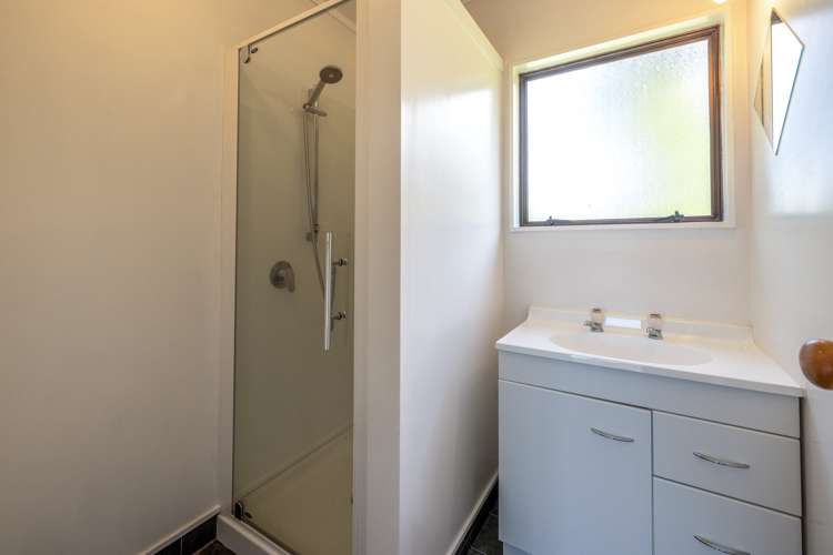 1 Causeway Road Surfdale_15